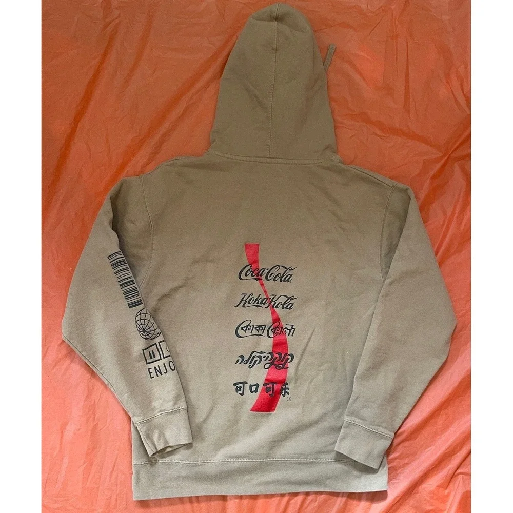 Coca Cola in 6‎ Languages, Unisex Replay Hoodie Sandstone Fleece Size Medium